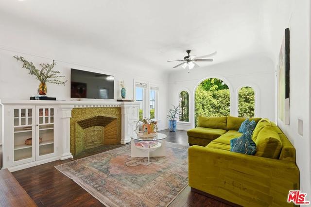 1843 S Highland Ave, Los Angeles, CA 90019