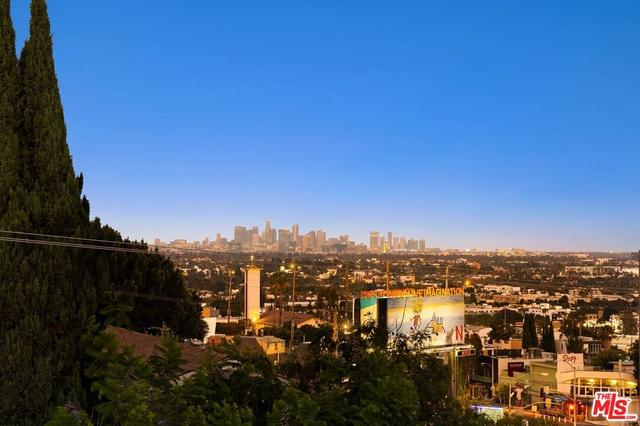 1129 Larrabee St #15, West Hollywood, CA 90069