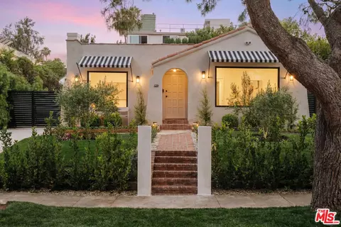 129 N Almont Dr, Los Angeles, CA 90048