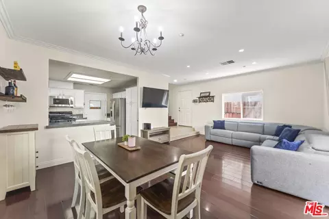 8554 Burnet Ave #125, North Hills, CA 91343