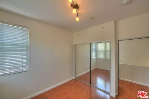 Other - 302 E 19th St #7, Long Beach, CA 90806 photo 6 of 7