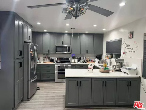 17014 Rinaldi St, Granada Hills, CA 91344
