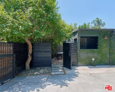 2715 Guirado St, Los Angeles, CA 90023