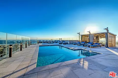 1755 Ocean Ave #707, Santa Monica, CA 90401
