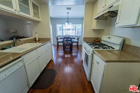 Kitchen - 1963 Covington Ave, Simi Valley, CA 93065 photo 4 of 4