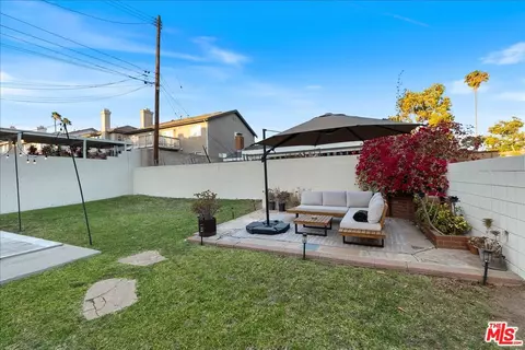 Exterior - 19428 Kemp Ave, Carson, CA 90746 photo 4 of 6