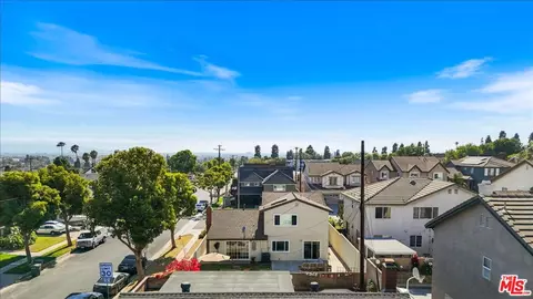 View/Area - 19428 Kemp Ave, Carson, CA 90746 photo 1 of 8