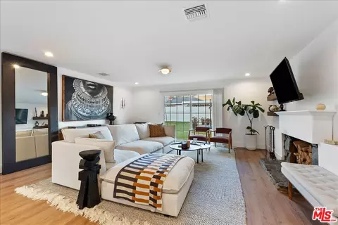 Living - 19428 Kemp Ave, Carson, CA 90746 photo 2 of 2