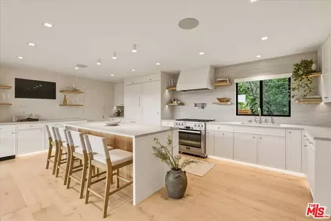 3211 Padaro Ln, Carpinteria, CA 93013 photo 11