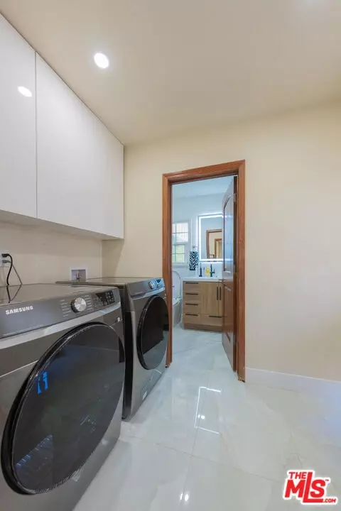 Other - 6414 Corbin Ave, Reseda, CA 91335 photo 6 of 6