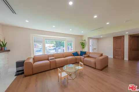 Living - 6414 Corbin Ave, Reseda, CA 91335 photo 1 of 1