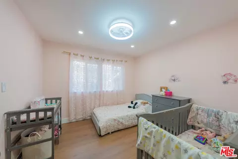 Bedroom - 6414 Corbin Ave, Reseda, CA 91335 photo 2 of 3