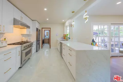 Kitchen - 6414 Corbin Ave, Reseda, CA 91335 photo 1 of 3
