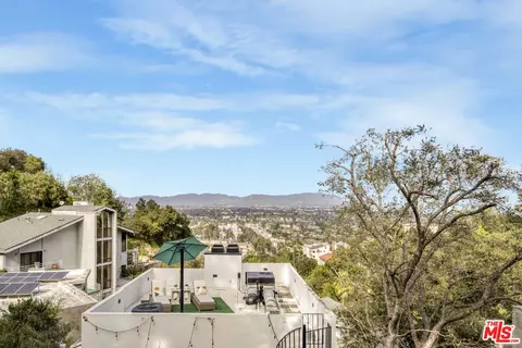 4110 Vanetta Pl, Studio City, CA 91604
