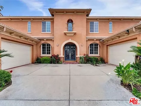 11563 Trailway Dr, Riverside, CA 92505 photo 2