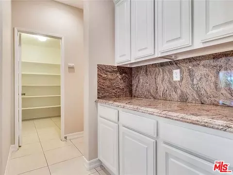 11563 Trailway Dr, Riverside, CA 92505 photo 7