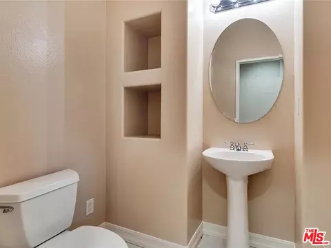 11563 Trailway Dr, Riverside, CA 92505 photo 20