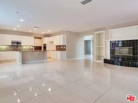 11563 Trailway Dr, Riverside, CA 92505 photo 9