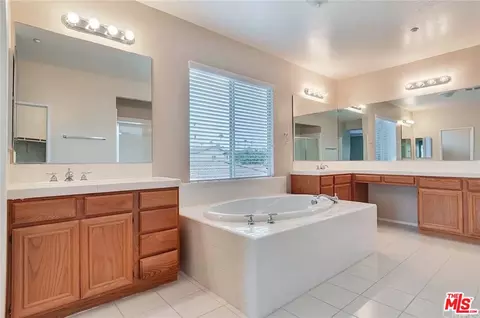 11563 Trailway Dr, Riverside, CA 92505 photo 18
