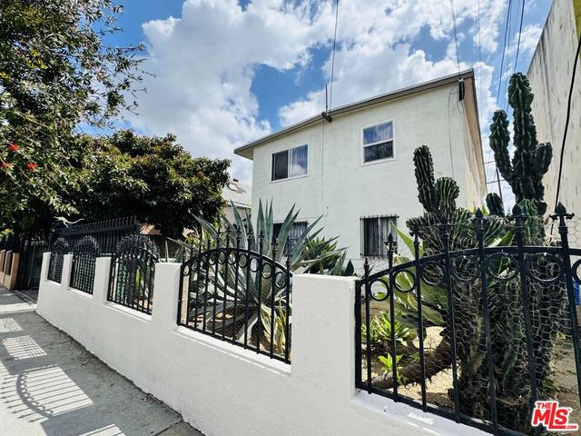Undisclosed, Los Angeles, CA 90001