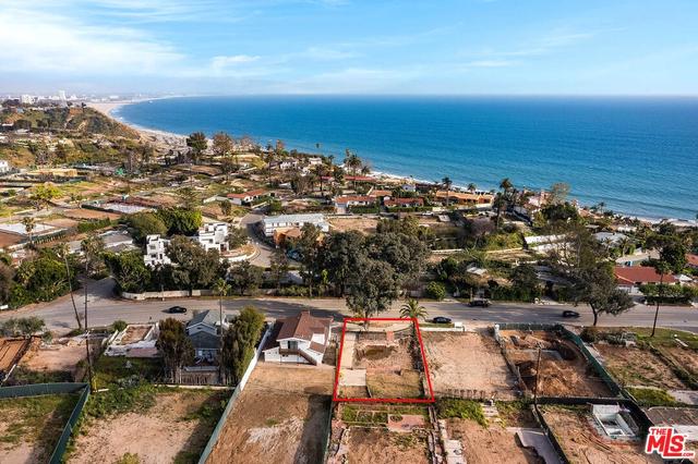 16851 W Sunset Blvd, Pacific Palisades, CA 90272