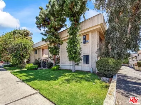 9834 Sepulveda Blvd #102, North Hills, CA 91343