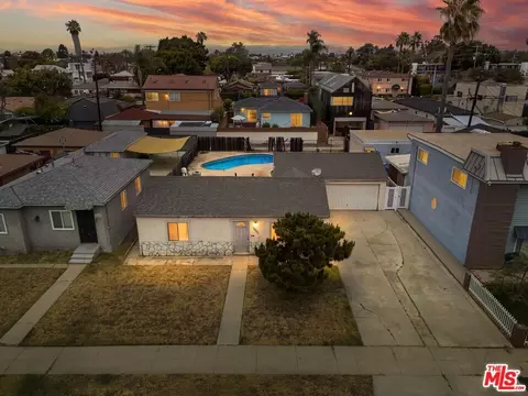 12923 Gilmore Ave, Los Angeles, CA 90066
