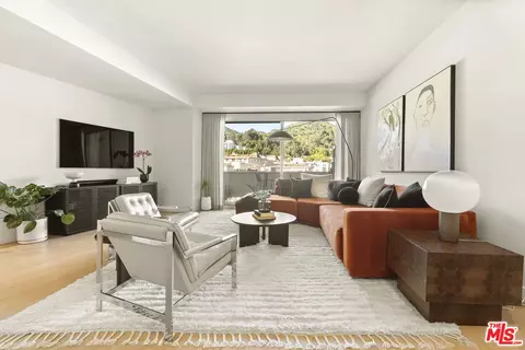 7250 Franklin Ave #603, Los Angeles, CA 90046