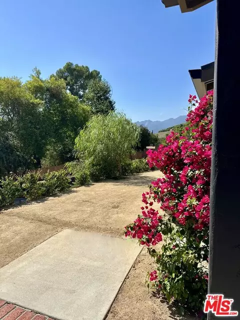Exterior - 1131 Rancho Dr, Ojai, CA 93023 photo 3 of 6