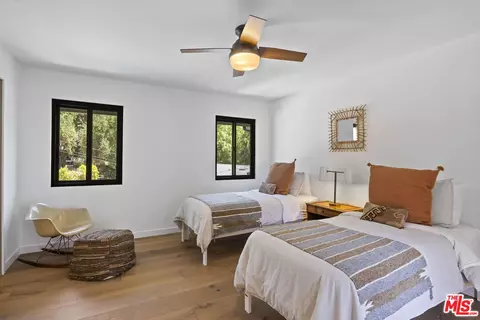 Bedroom - 1131 Rancho Dr, Ojai, CA 93023 photo 4 of 6