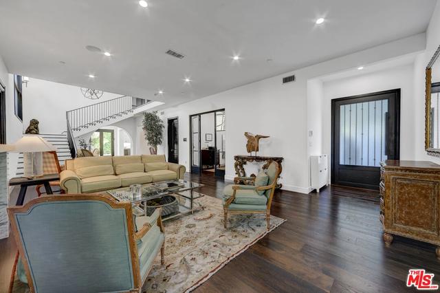 356 S Clark Dr, Beverly Hills, CA 90211