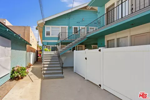 Exterior - 1142 E 1st St, Long Beach, CA 90802 photo 7 of 8