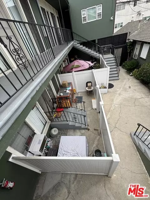 Exterior - 1142 E 1st St, Long Beach, CA 90802 photo 6 of 8