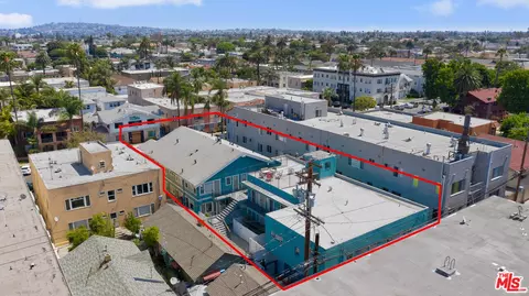 View/Area - 1142 E 1st St, Long Beach, CA 90802 photo 2 of 3