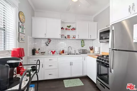325 W 3rd St #502, Long Beach, CA 90802 photo 17