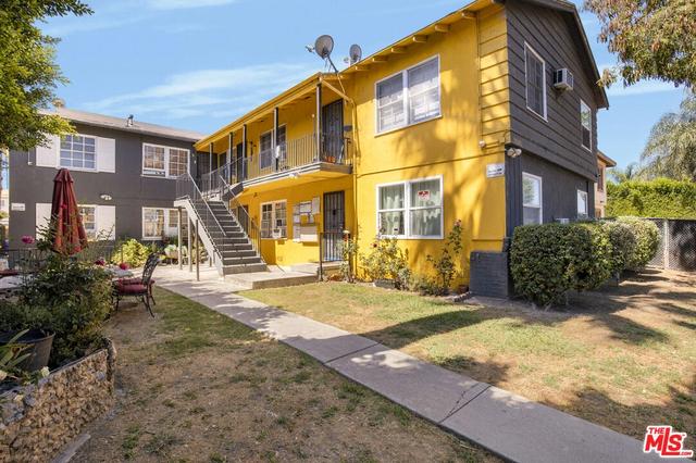 20542 Hartland St #2, Winnetka, CA 91306