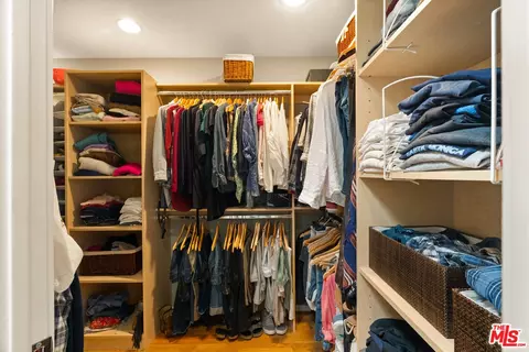 Other - 2005 Walnut Ave, Venice, CA 90291 photo 7 of 8