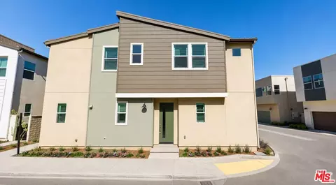27133 White Sage Ct, Valencia, CA 91381