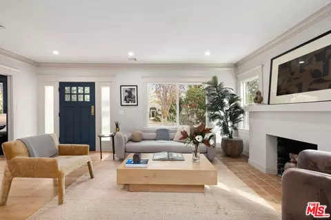 1337 N Orange Grove Ave, West Hollywood, CA 90046