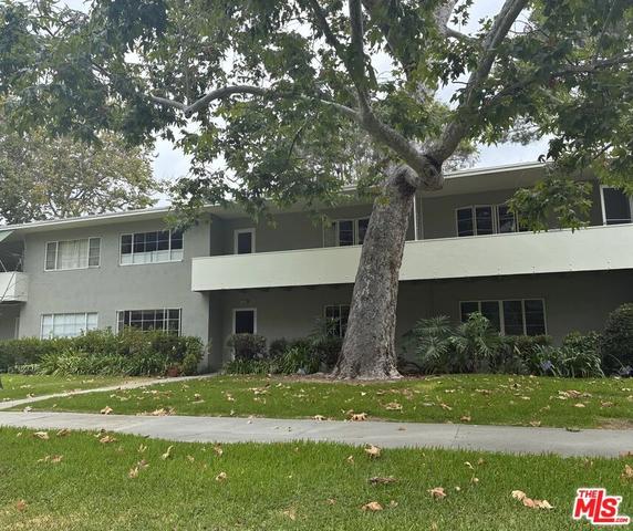 5327 Village Grn, Los Angeles, CA 90016