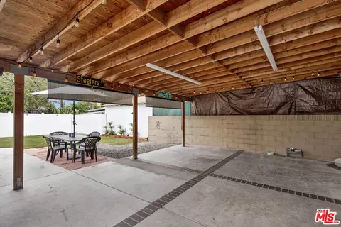 Exterior - 6631 Olive Ave, Long Beach, CA 90805 photo 5 of 9