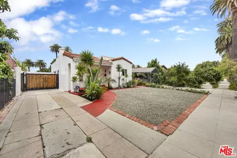 Exterior - 6631 Olive Ave, Long Beach, CA 90805 photo 4 of 9