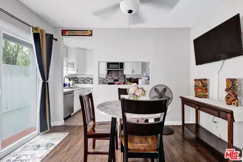 Dining - 6631 Olive Ave, Long Beach, CA 90805 photo 1 of 2