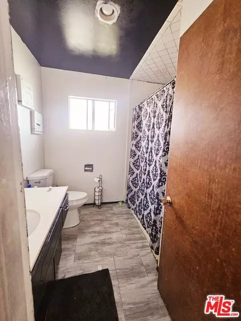 16250 Upland Ave, Fontana, CA 92335 photo 11
