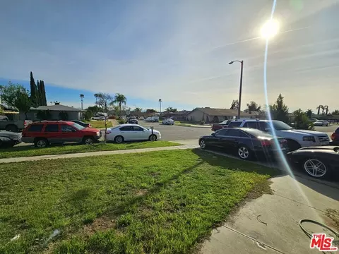 16250 Upland Ave, Fontana, CA 92335 photo 22