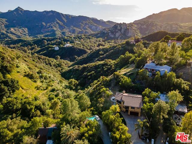 2529 Topanga Skyline Dr, Topanga, CA 90290