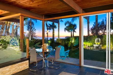 27058 Sea Vista Dr, Malibu, CA 90265