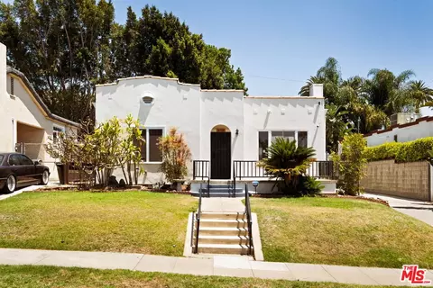 938 S Plymouth Blvd, Los Angeles, CA 90019