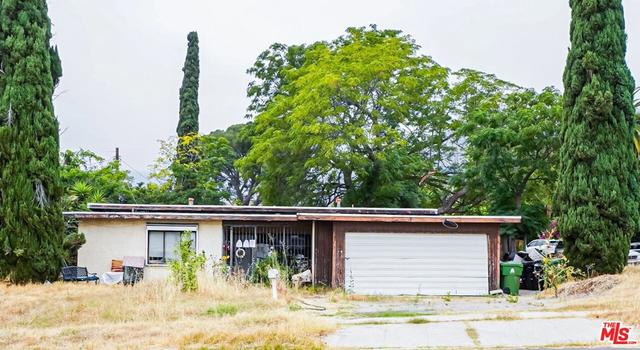 13401 Berg St, Sylmar, CA 91342