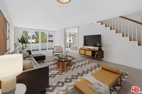 540 Kelton Ave #306, Los Angeles, CA 90024